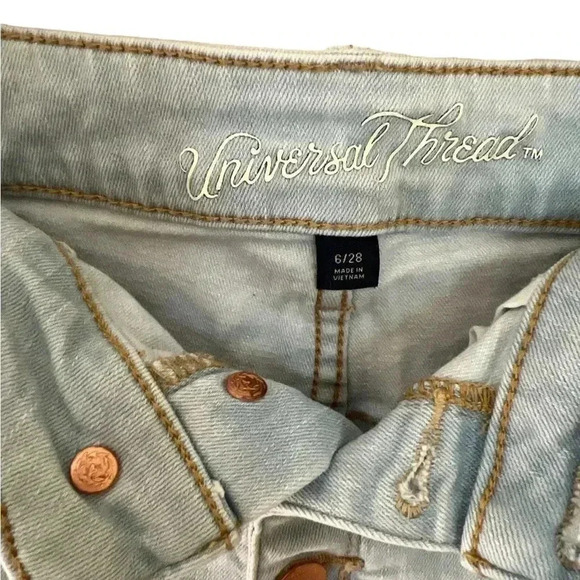 Women’s Jean Shorts light blue, Sz 28 - Picture 3 of 4